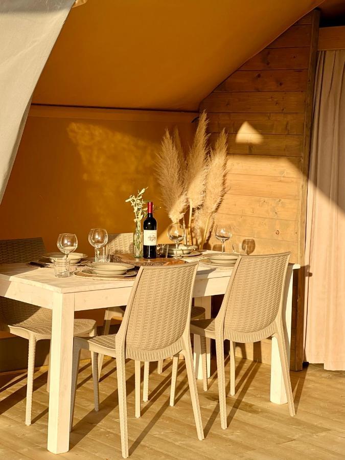מלון גרוסטו Glamping Grancia מראה חיצוני תמונה