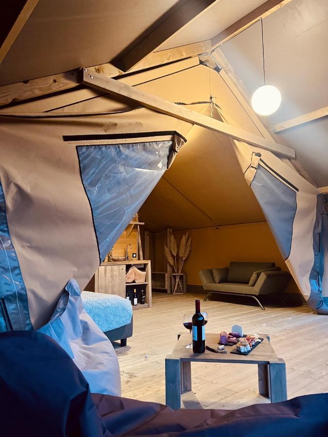 מלון גרוסטו Glamping Grancia מראה חיצוני תמונה