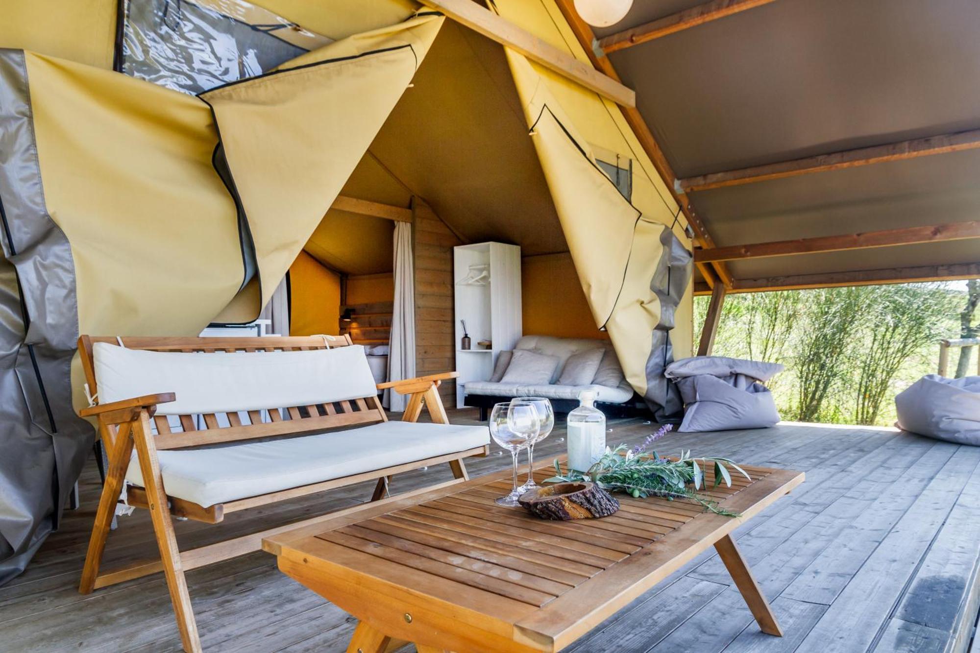מלון גרוסטו Glamping Grancia מראה חיצוני תמונה